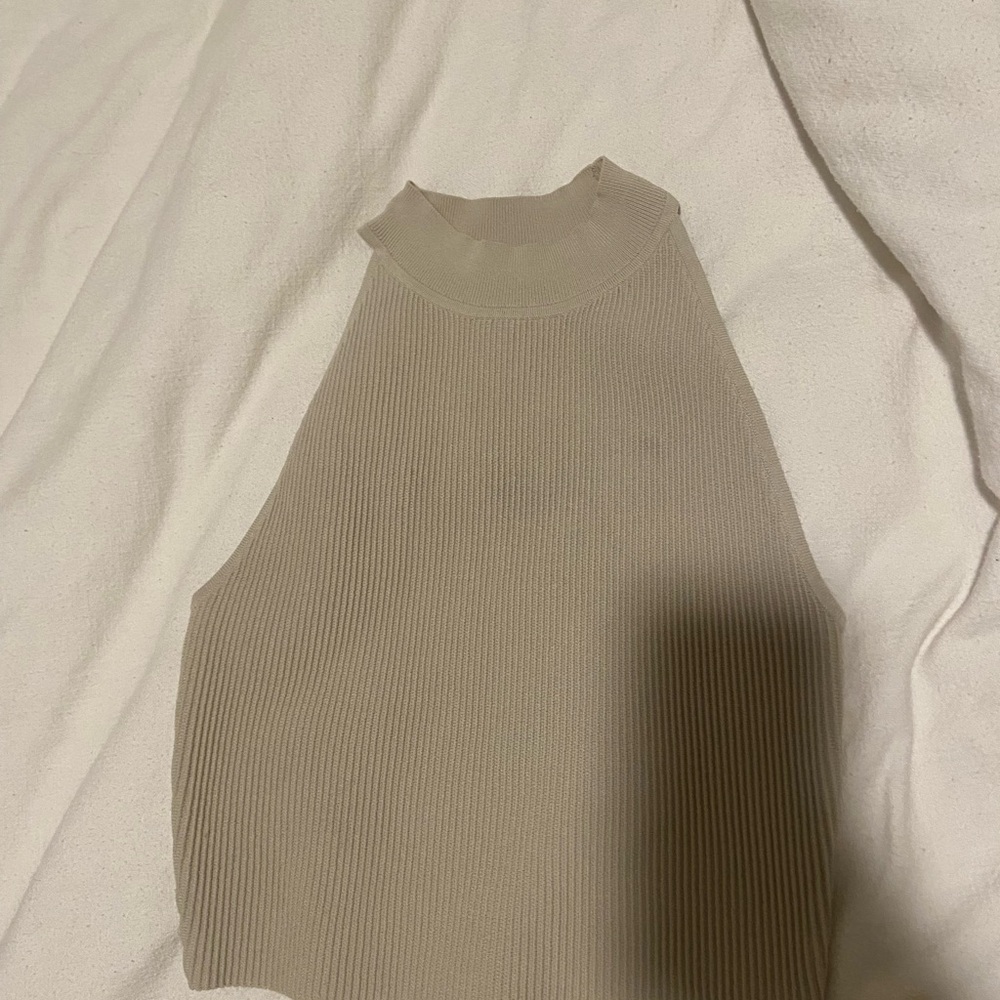 Aritzia babaton sculpt mock neck top
